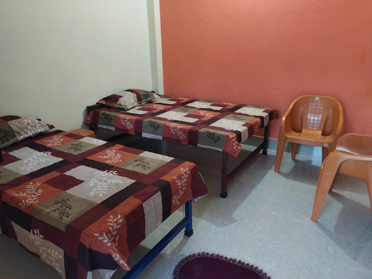 Krishna Kunj Homestay Rishīkesh Eksteriør billede