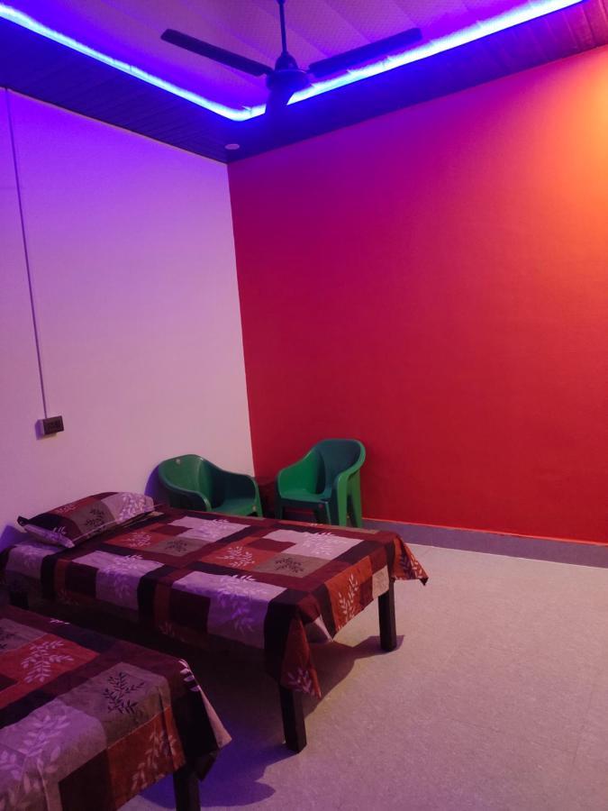 Krishna Kunj Homestay Rishīkesh Eksteriør billede
